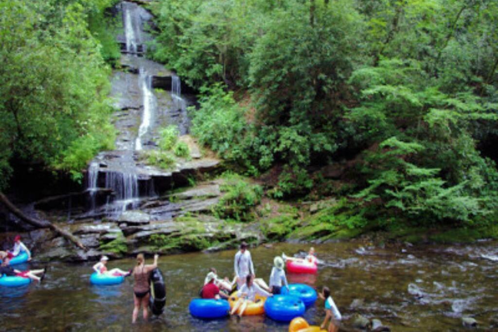 브라이슨시티 Honeymoon Getaway In Woods Near Noc And Smoky Mtn Rr 빌라 외부 사진